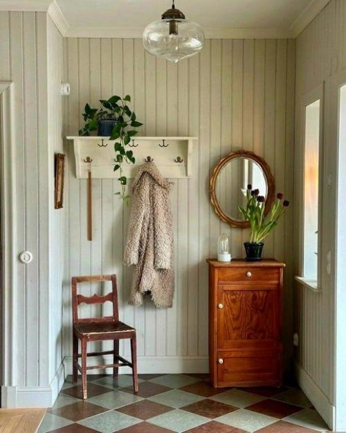 Много вариантов для зон прихожей в загородном доме. 07