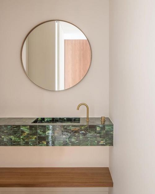 Светлая цветовая гамма. 04