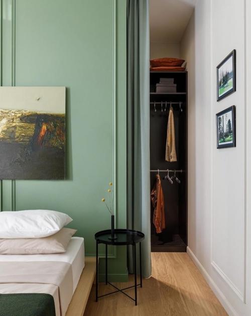 Спальная комната в нежном зеленом цвете. 04