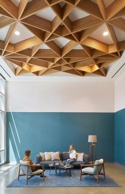 А что если сделать особенный потолок? 02