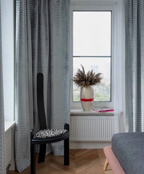 Обратите на акценты. И детали, который использовал дизайнер. 03