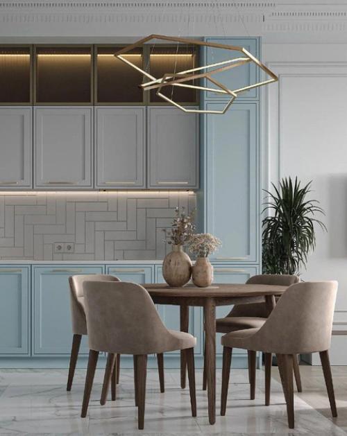 Кухня - гостиная в нежных тонах.