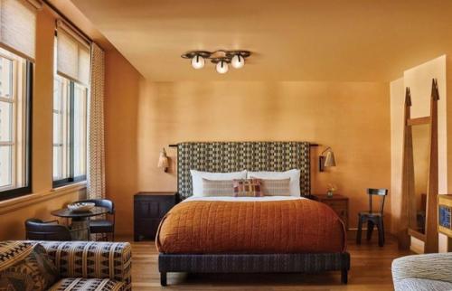 Вот так выглядят интерьеры, когда дизайнеры не забывают. 01