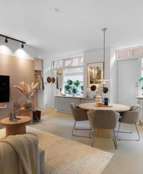 Сочетание черного и бежевого. 02