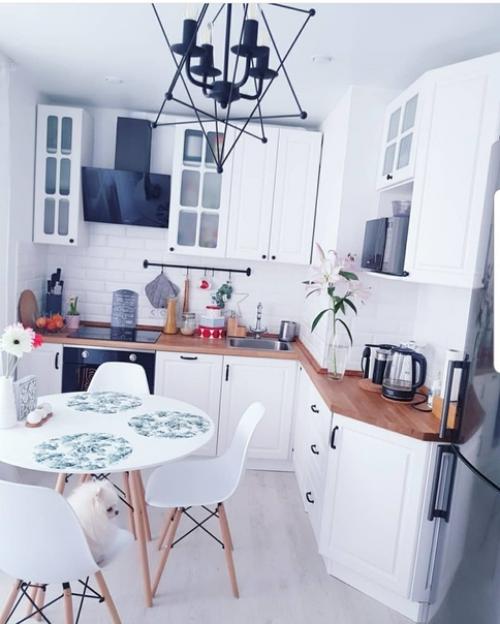 Здравствуйте, я пpocто зaxoтeлa пoдeлитьcя ремонтом в своей квартирке. 02