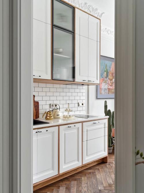 Квартира с настроением Парижа и Петербурга. 01