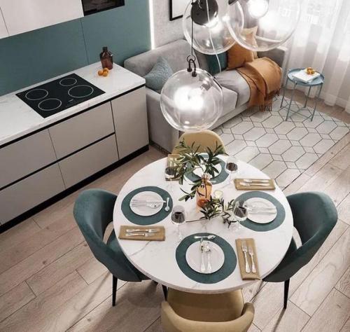 Интересная квартира. Оформленная в спокойных оттенках. 02