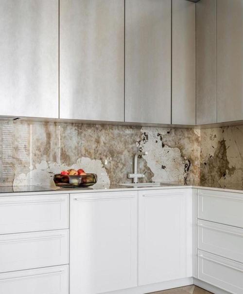 Светлый интерьер. С небольшими деталями. 03