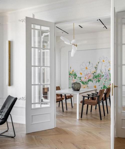 Светлый интерьер. С небольшими деталями.