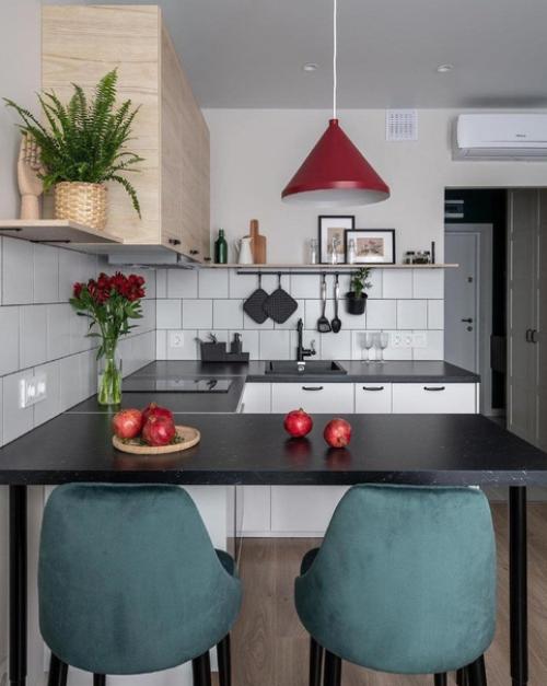 Маленькая квартира студия, которую очень красиво оформили. 04