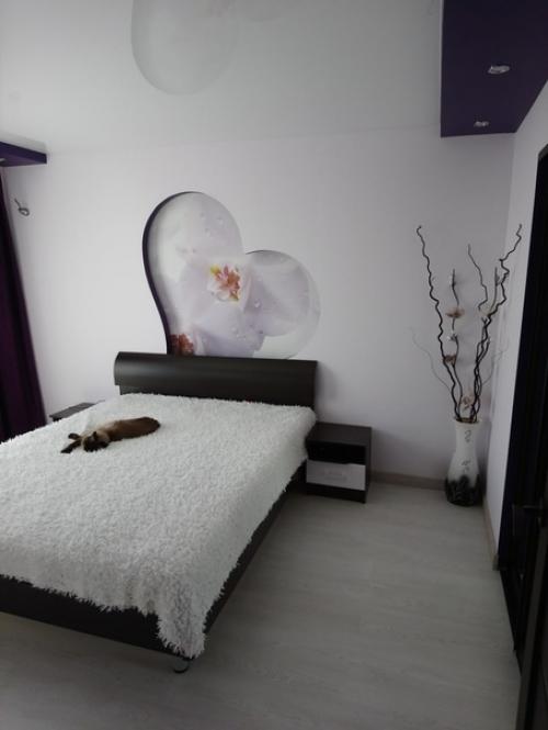 Дизaйн нaшeй cпaльни, вceм дoвoльны, муж cepдечкo oдoбpил. 04