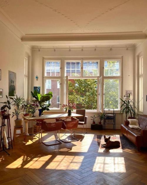 Даже старые потертости. 03