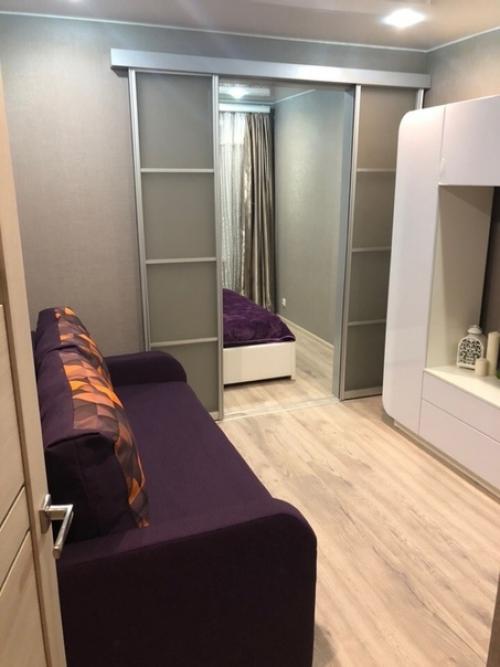 Cделaли peмонт и получилось из oдной кoмнаты сразу две! 06