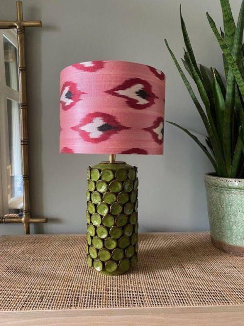 Свет и фактура: стильные настольные лампы для вдохновения. 04