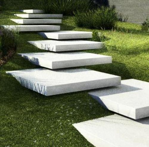Бетонные ступени. Большого размера. 05
