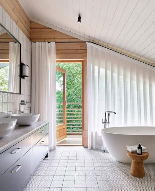 Просторный, симпатичный загородный дом. 06