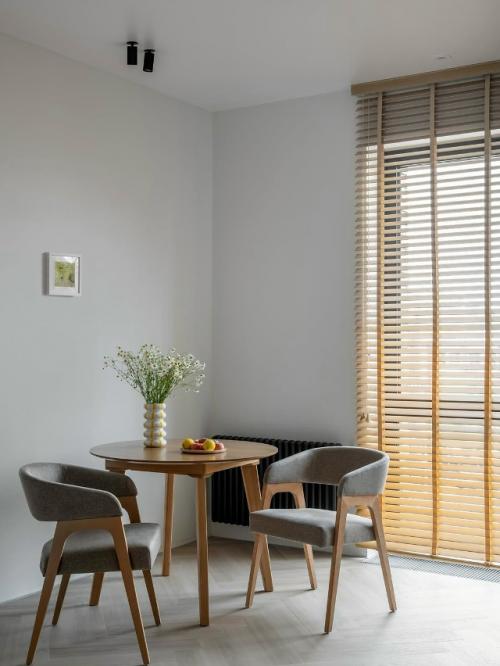 Квартира для айтишника и его собаки. 02