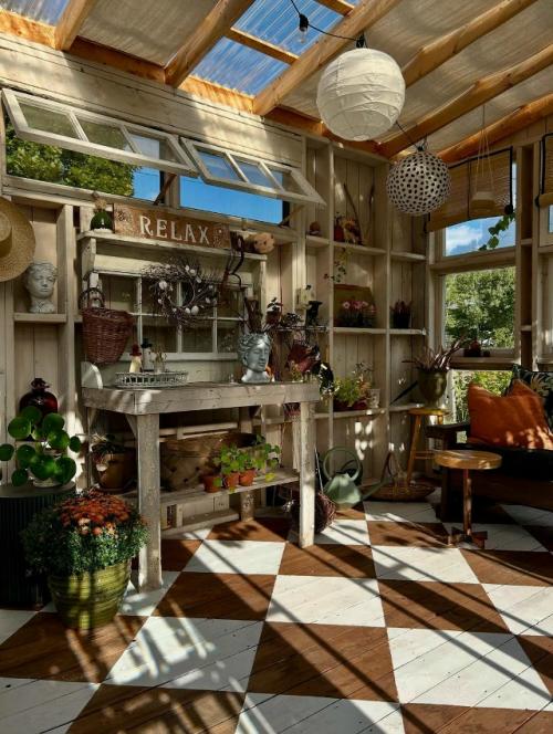Винтажная веранда с атмосферой неспешного лета. 01