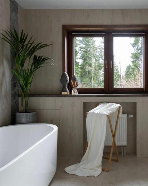 При разработке дизайна для этого дома.