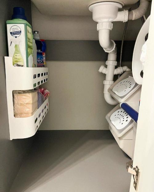 Хранение на кухне под мойкой. 02
