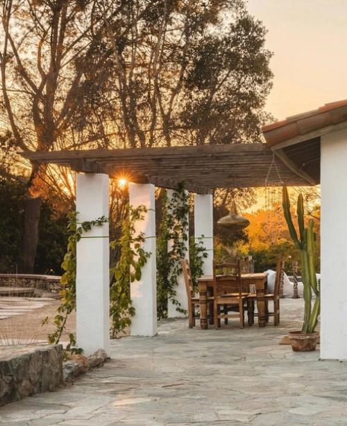 Небольшой загородный дом. 02