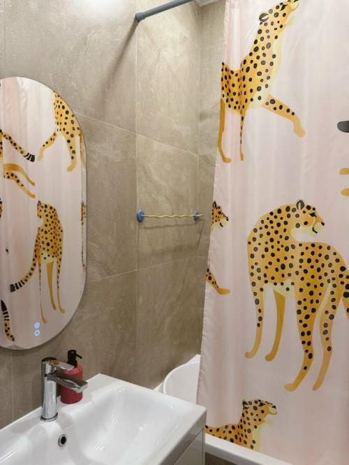 Солнечная квартира для аренды в ЖК Никольский. 08