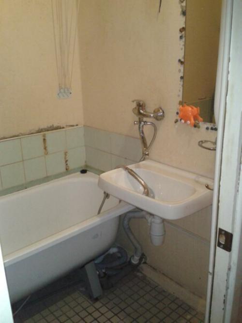 Мечты сбываются!  Теперь у нас яркая, поднимающая настроение ванная комната!