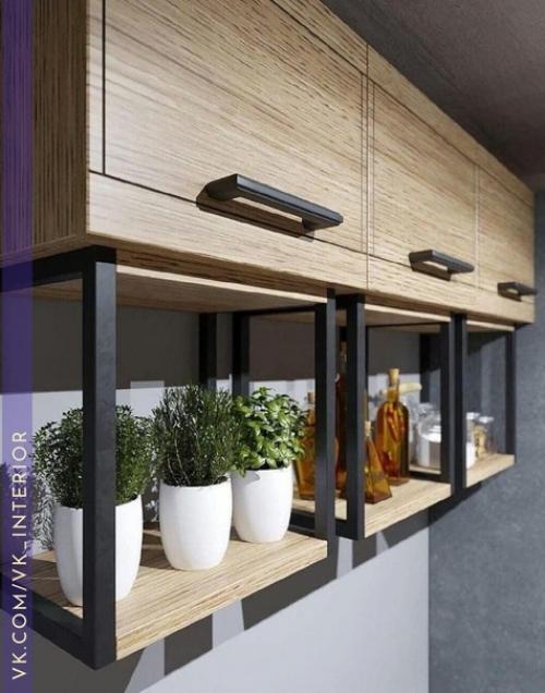 Обратите внимание на диванчик. 02