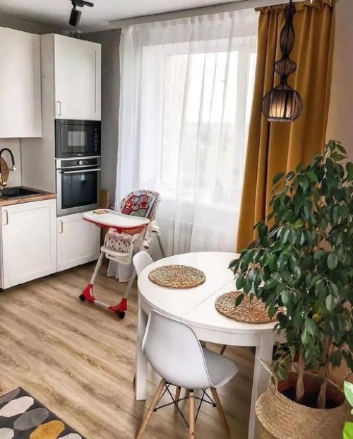 Яркая, солнечная кухня. 05