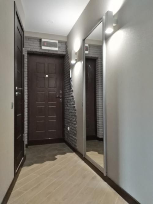 Показываю процесс ремонта.  