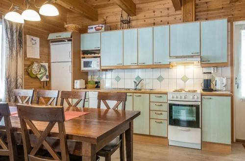 Вот такой дачный домик. 01