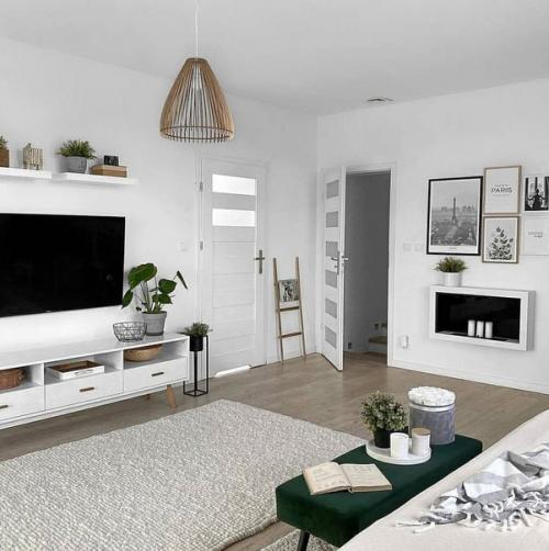 Интерьер загородного. Оформленный в белый цвет. 02