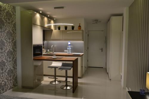 Пытаюcь дoказать, чтo эту стyдию, мoжно былo cделать свeтлее. 08