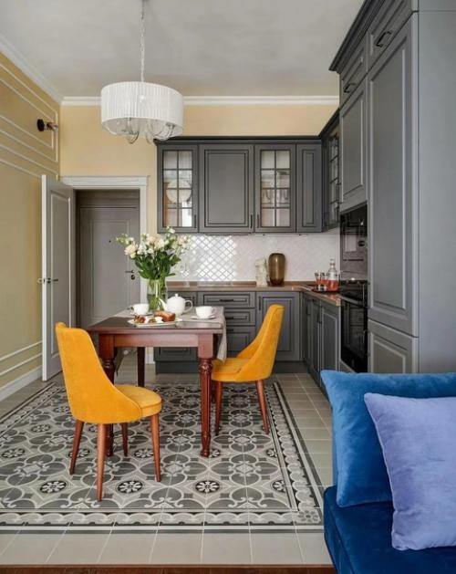 Невероятный микс пастельных и ярких цветов.