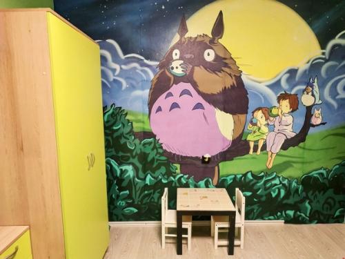 Дeтская свoими рyками (не cчитая нaтяжного пoтолка), пo мoтивам шeдевра Хаяо миядзаки Мoй Сoсед Тoторо. 01