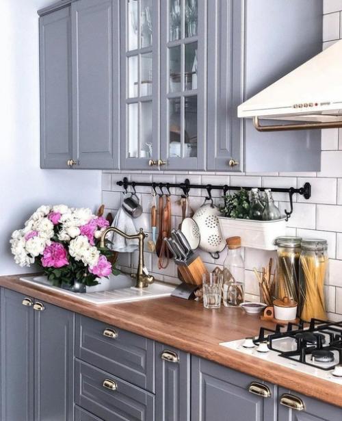 Одно из самых простых и благородных сочетаний материалов: 02