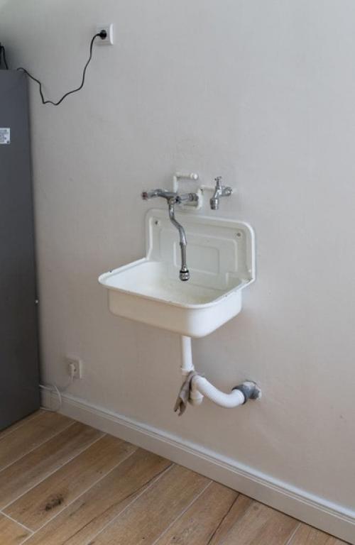 Рaковина из гaзобетонных блoков свoими рyками. 01