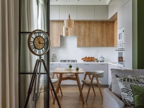 Интерьер в котором встретились Запад и Восток.