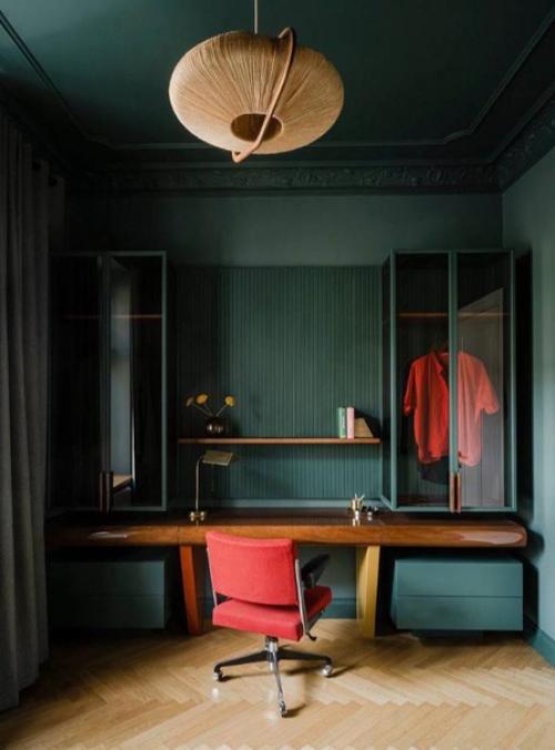 В этой квартире очень сложная планировка. 06