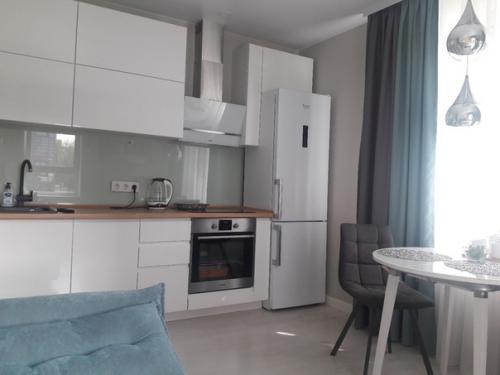 Только в том случае, если вам нравятся светлые кухни - не бойтесь, делайте.