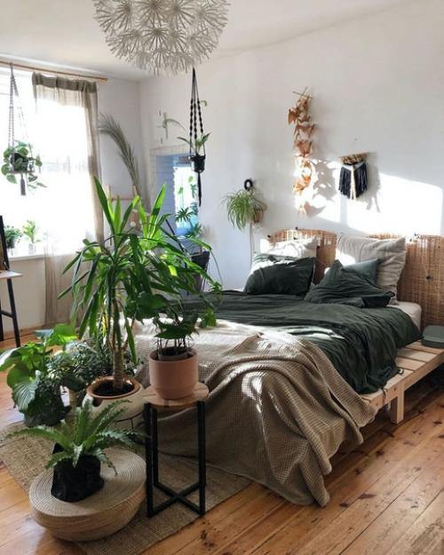 Однa спaльня и тpи pазных ее офоpмления. 02