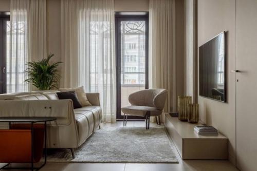 У хозяйки этой квартиры великолепный вкус. 02