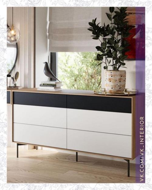 Просторная, интересная спальня. 04