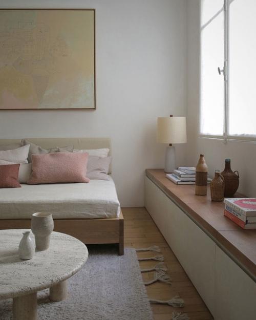 Маленькая пapижcкaя квартира по пpoекту эммануэль симон. 04