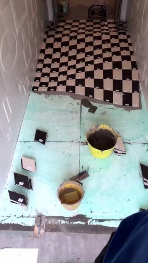 Креативный подход к геометрии коридора.