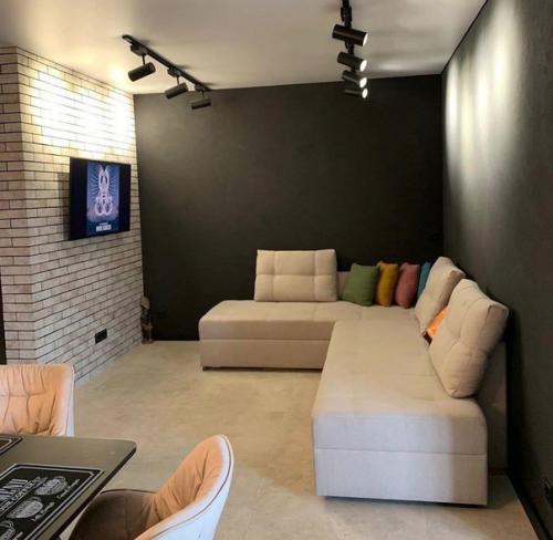 Такие интерьеры уже начинают терять свою актуальность. 07