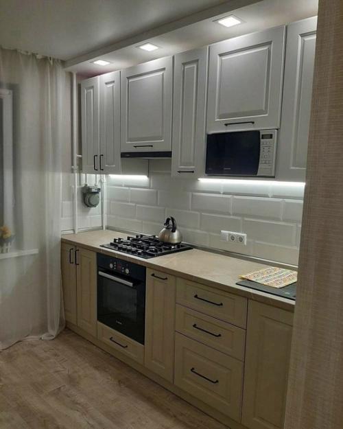 Вот такая кухня у нас с мужем получилась. 01