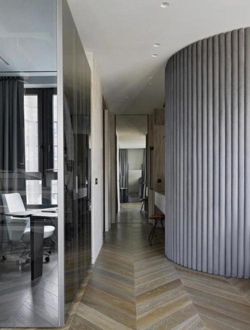 В этой квартире была полностью изменена планировка. 06