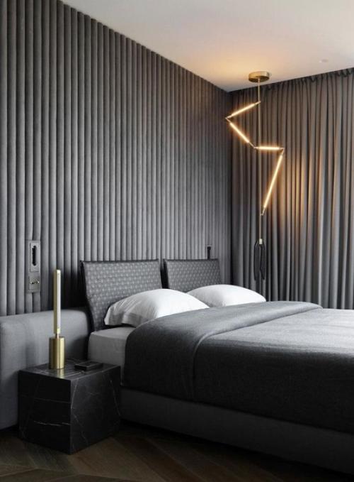 В этой квартире была полностью изменена планировка. 02