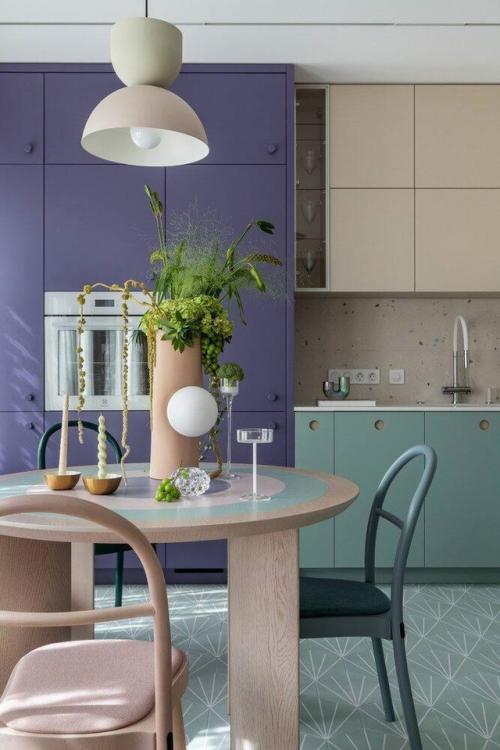 Квартира, в которой отражены впечатления и стиль жизни её владельцев. 02